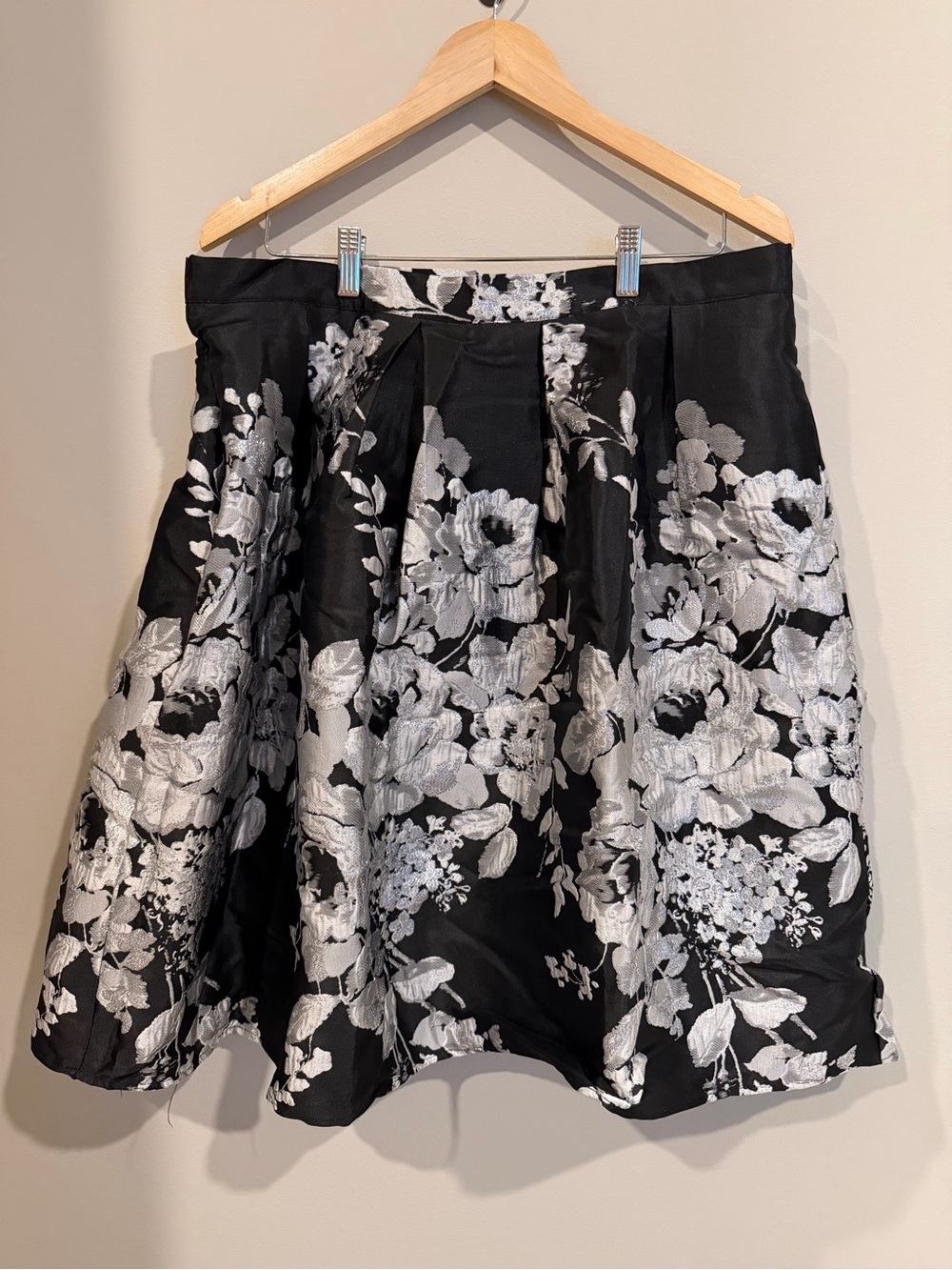 Chicwish Black and Silver Floral Midi A-Line Skirt